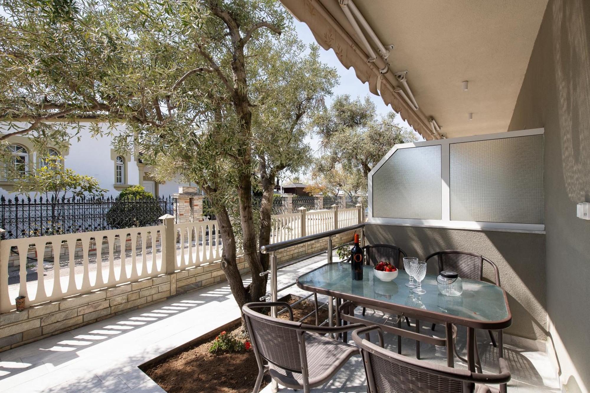 Olivento Beach Front Suites Potós Eksteriør bilde