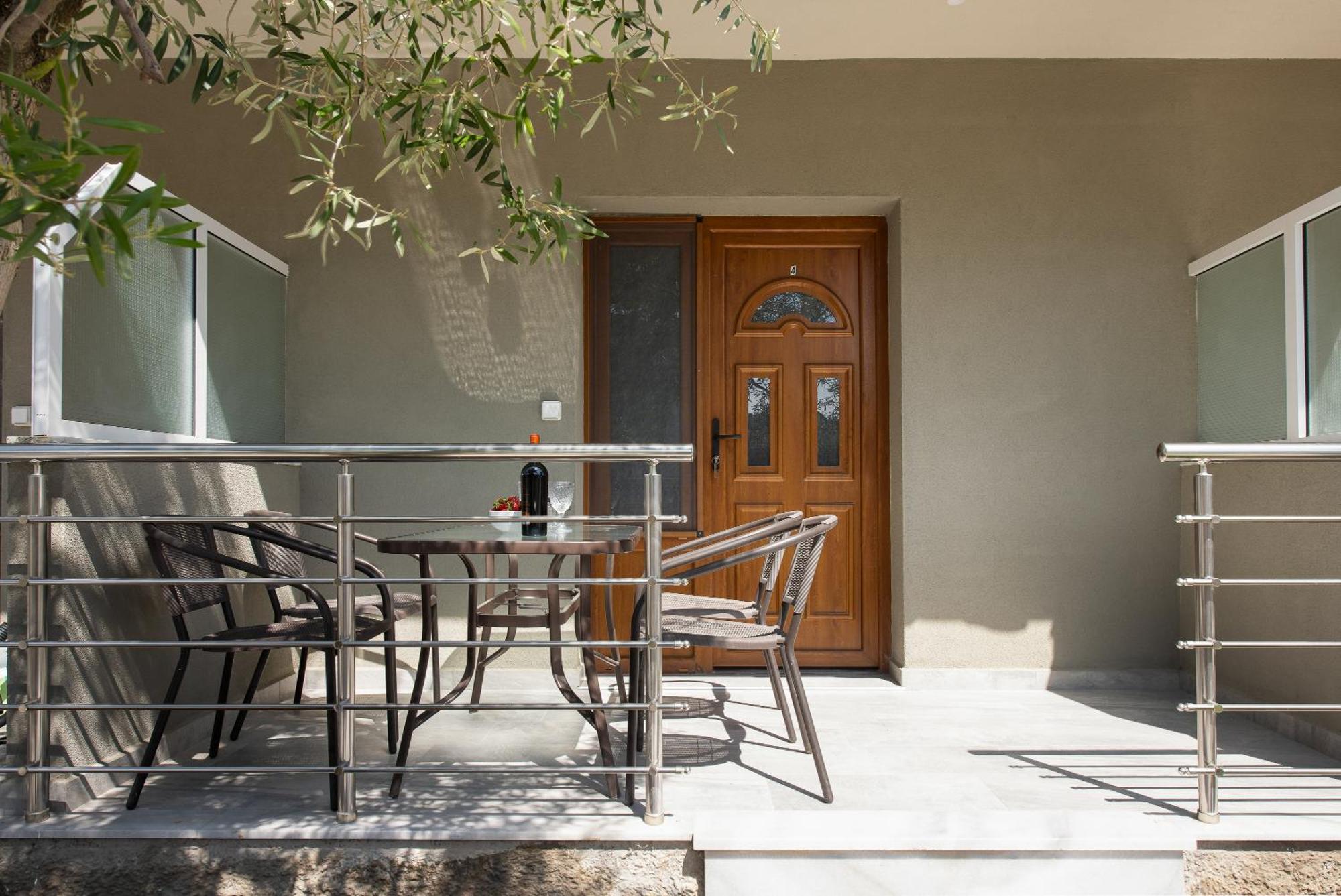 Olivento Beach Front Suites Potós Eksteriør bilde