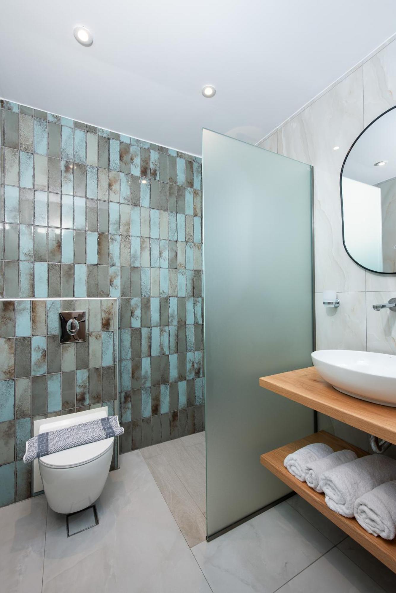 Olivento Beach Front Suites Potós Eksteriør bilde