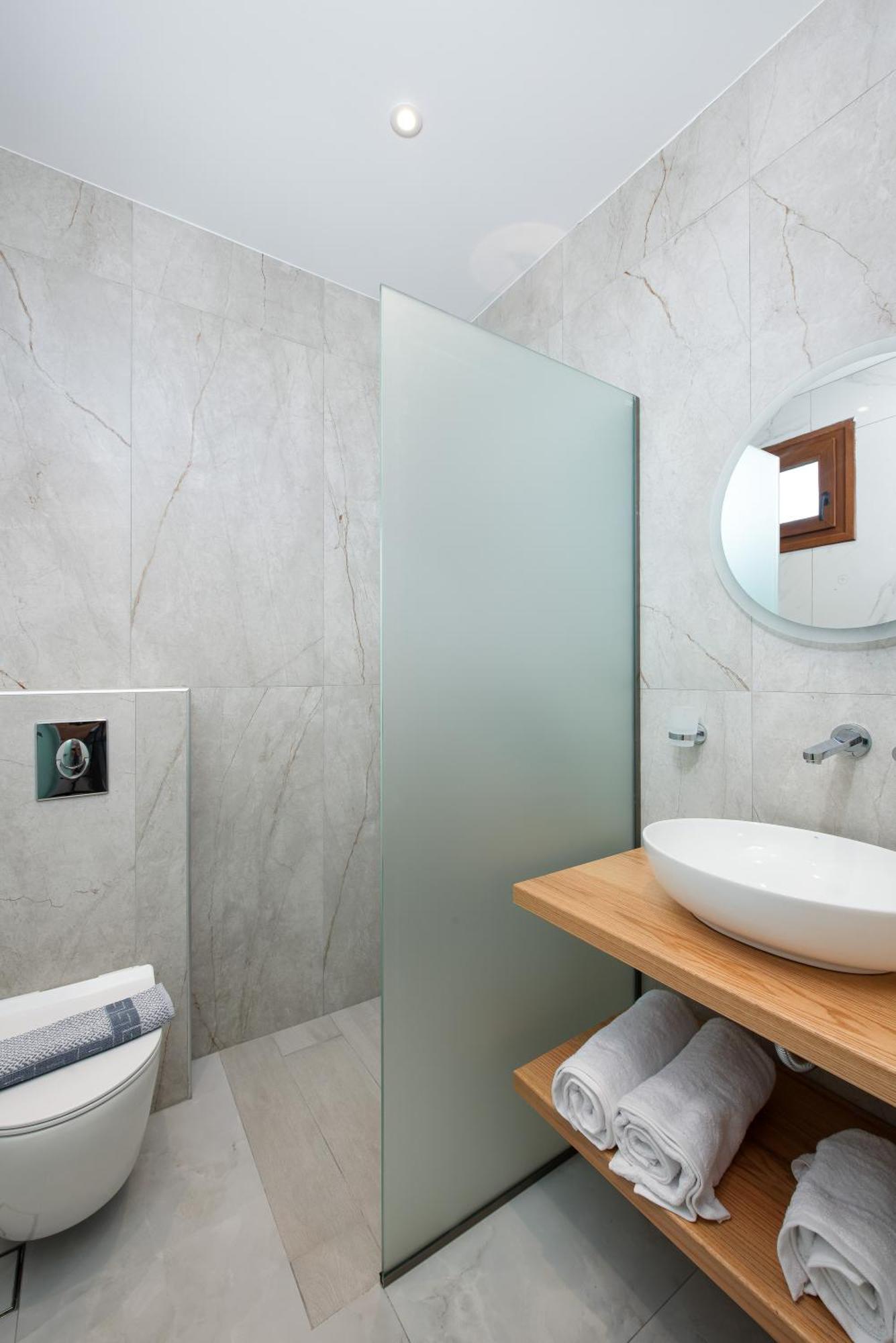 Olivento Beach Front Suites Potós Eksteriør bilde