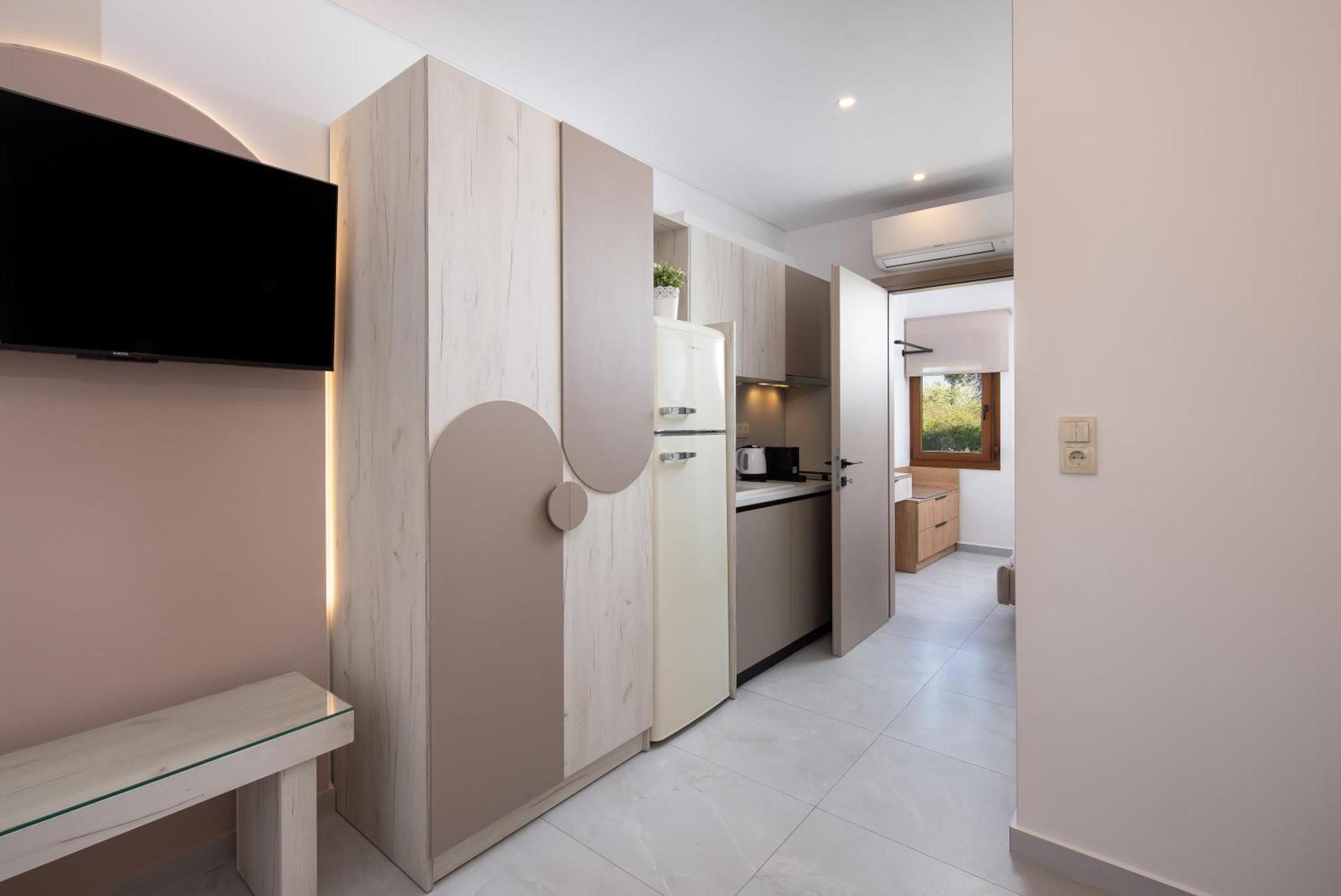 Olivento Beach Front Suites Potós Eksteriør bilde