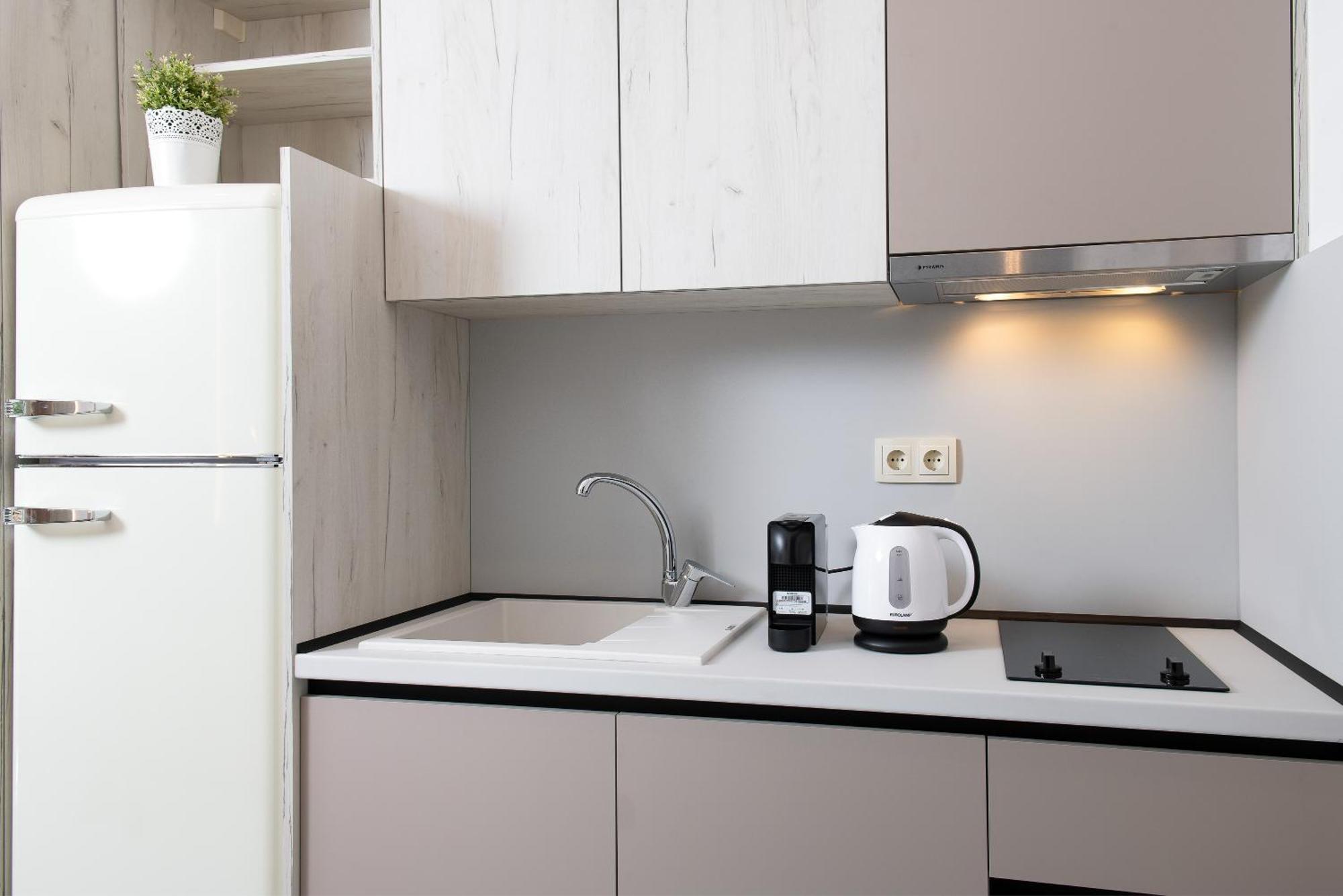Olivento Beach Front Suites Potós Eksteriør bilde